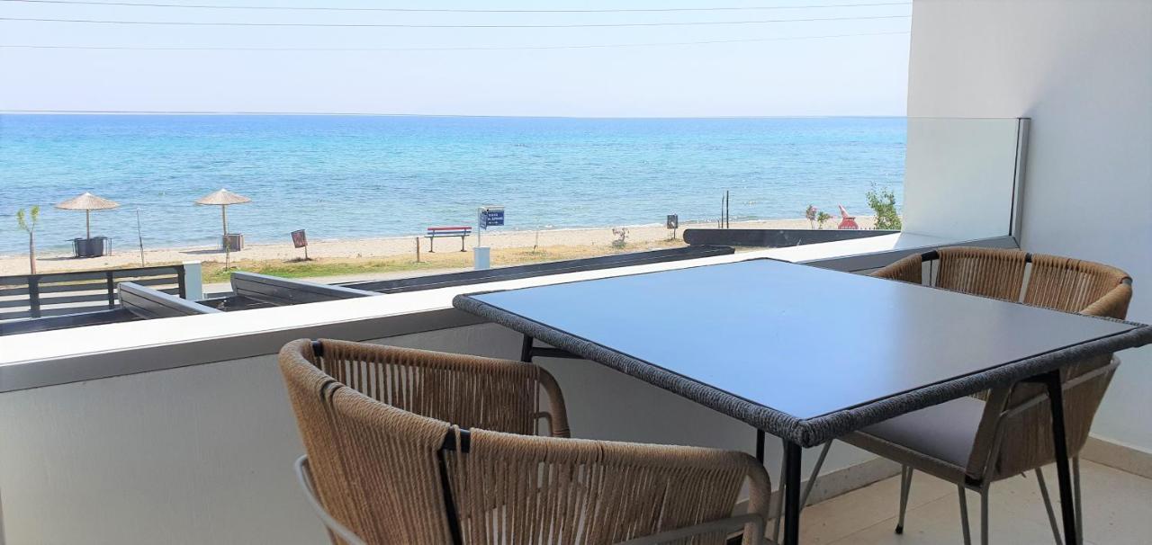 Thea Suites Nea Kallikrateia Esterno foto