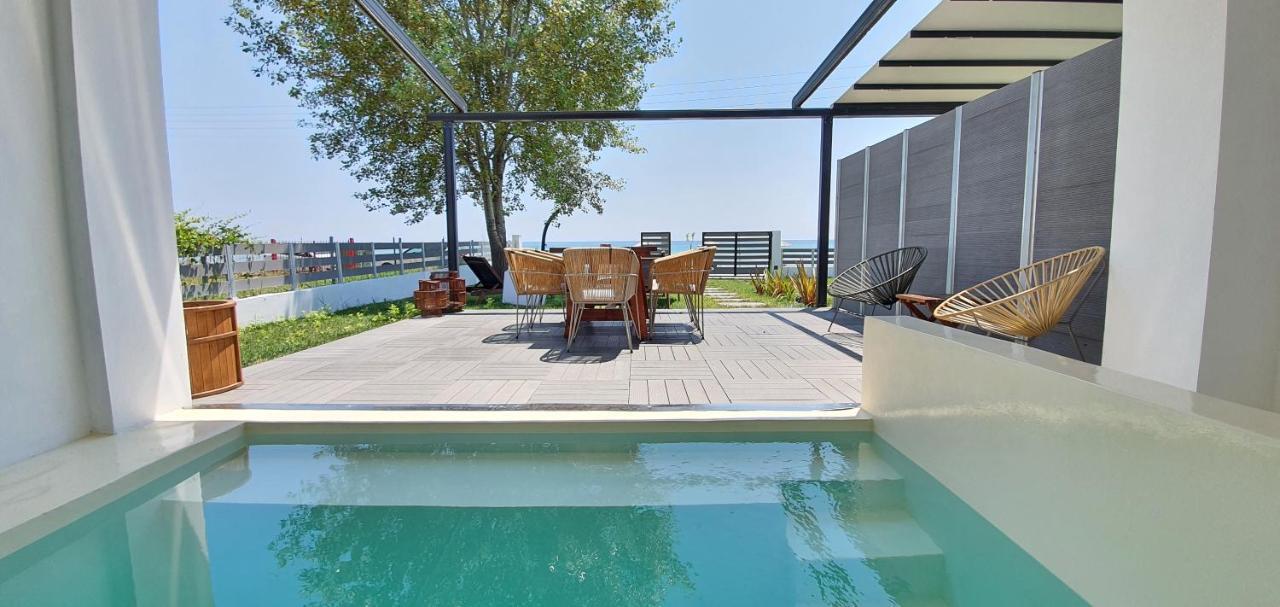 Thea Suites Nea Kallikrateia Esterno foto