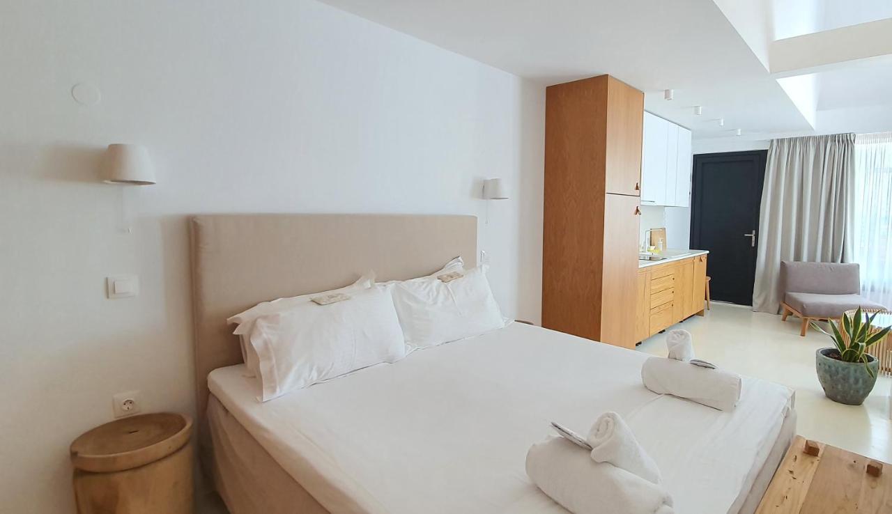 Thea Suites Nea Kallikrateia Esterno foto