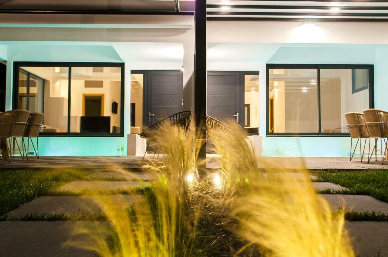 Thea Suites Nea Kallikrateia Esterno foto