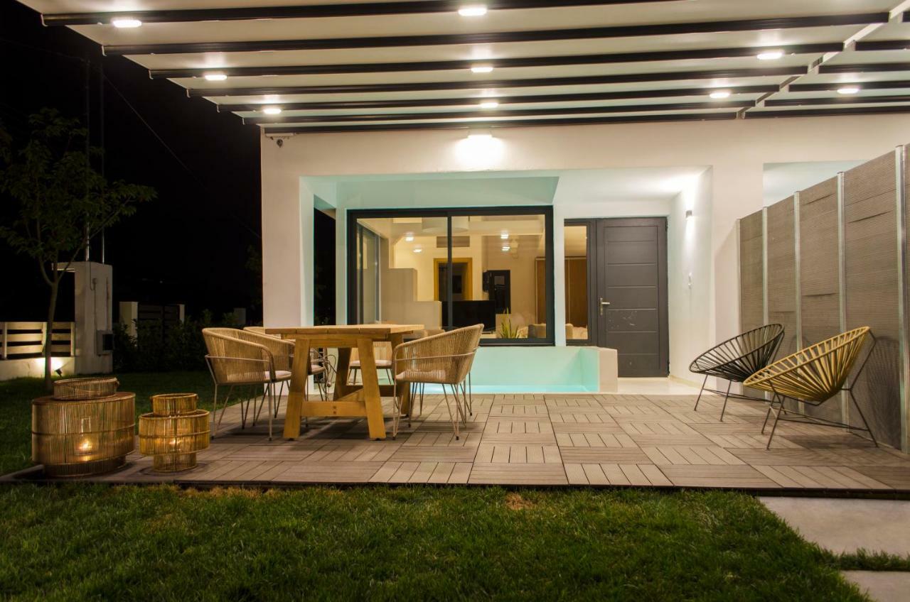Thea Suites Nea Kallikrateia Esterno foto