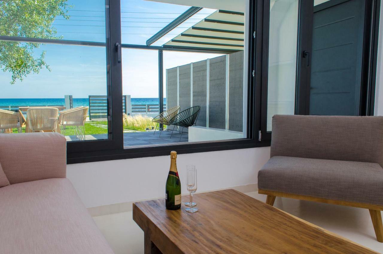 Thea Suites Nea Kallikrateia Esterno foto